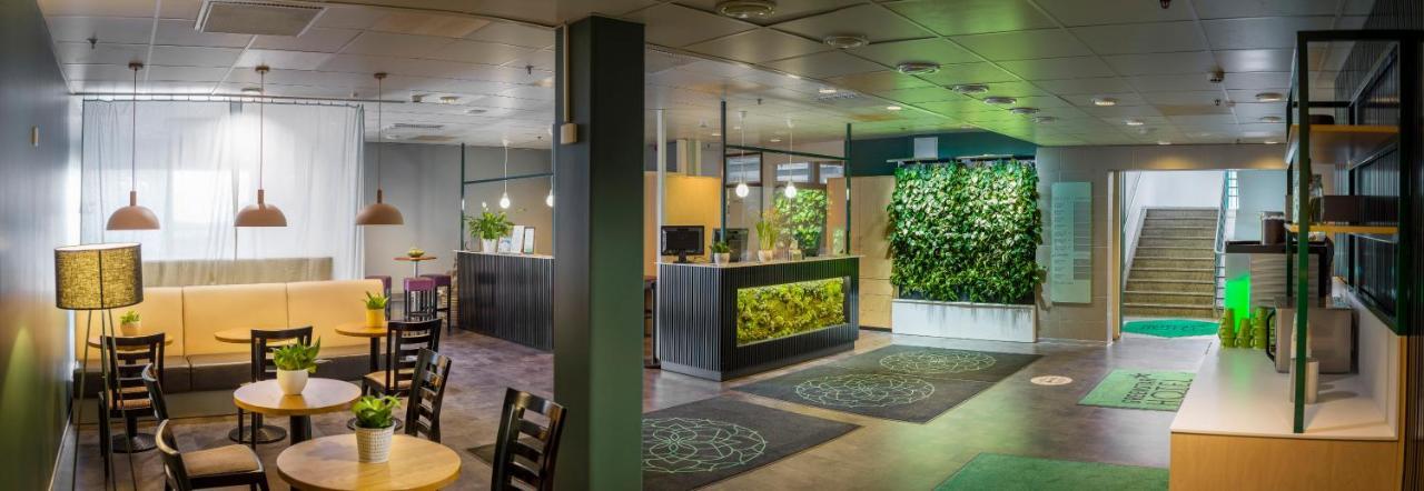 Greenstar Hotel Лахти Екстериор снимка